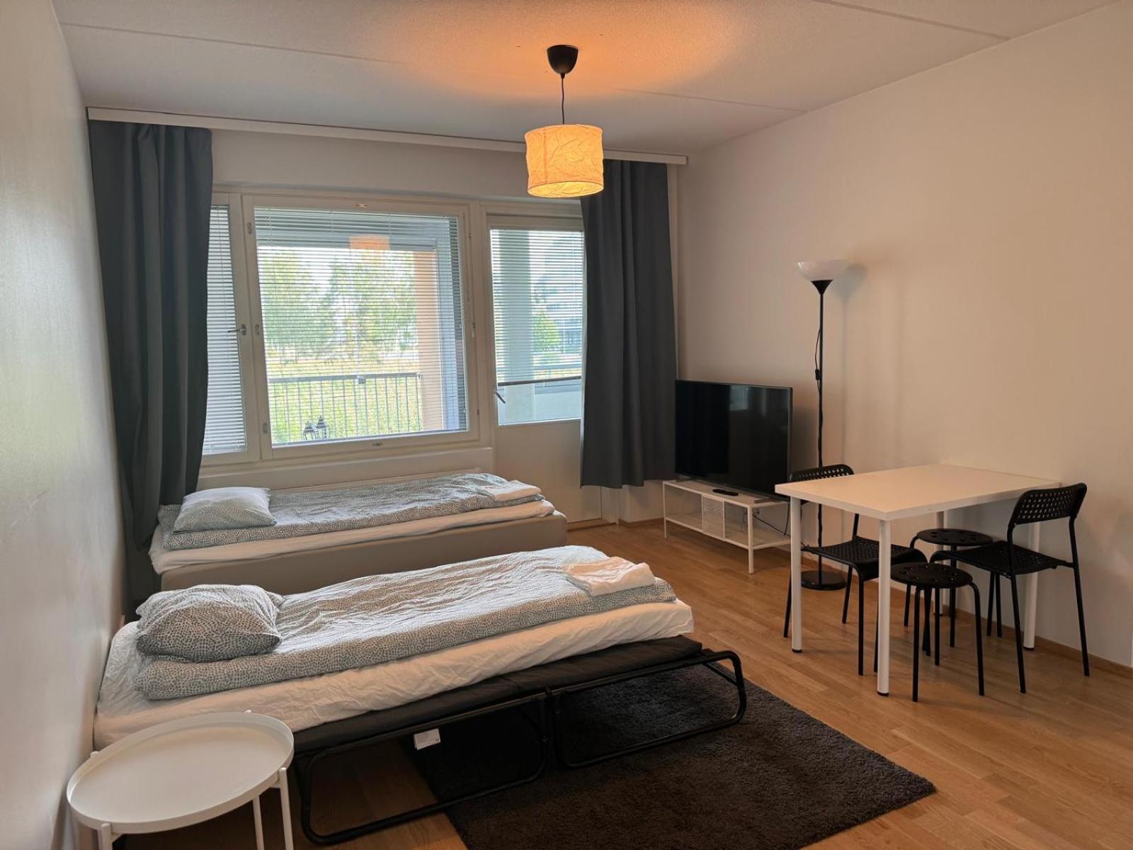 Easy Stay Rooms & Apartments Near Airport Vanda Eksteriør bilde